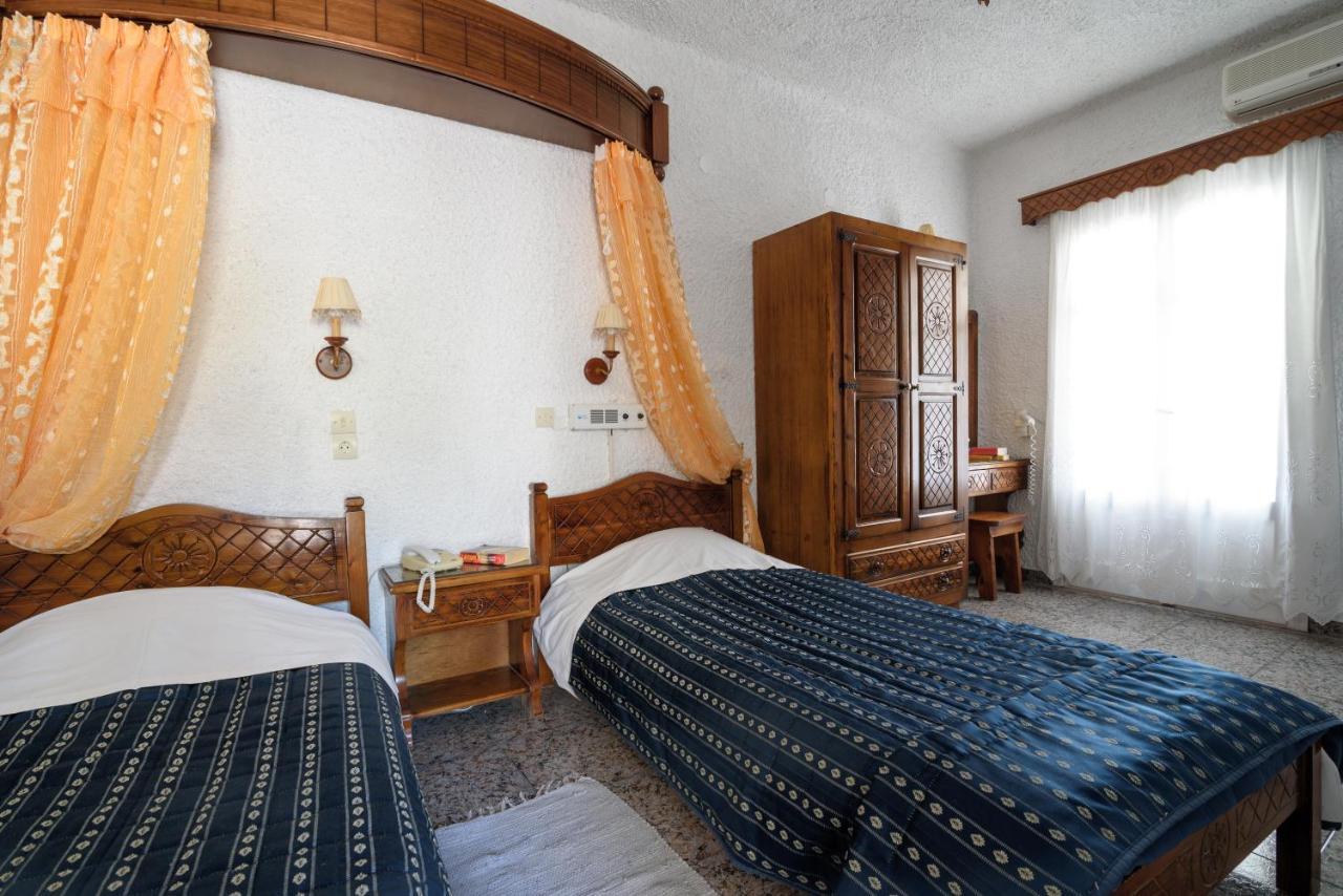 Hotel Porto Perissa Dış mekan fotoğraf