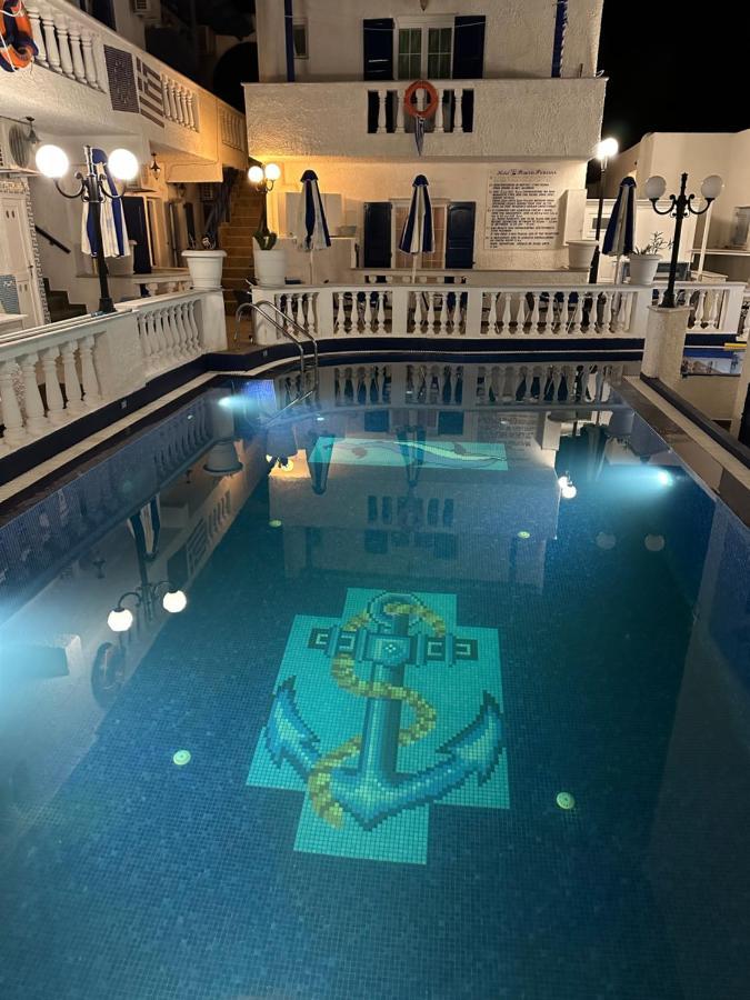 Hotel Porto Perissa Dış mekan fotoğraf